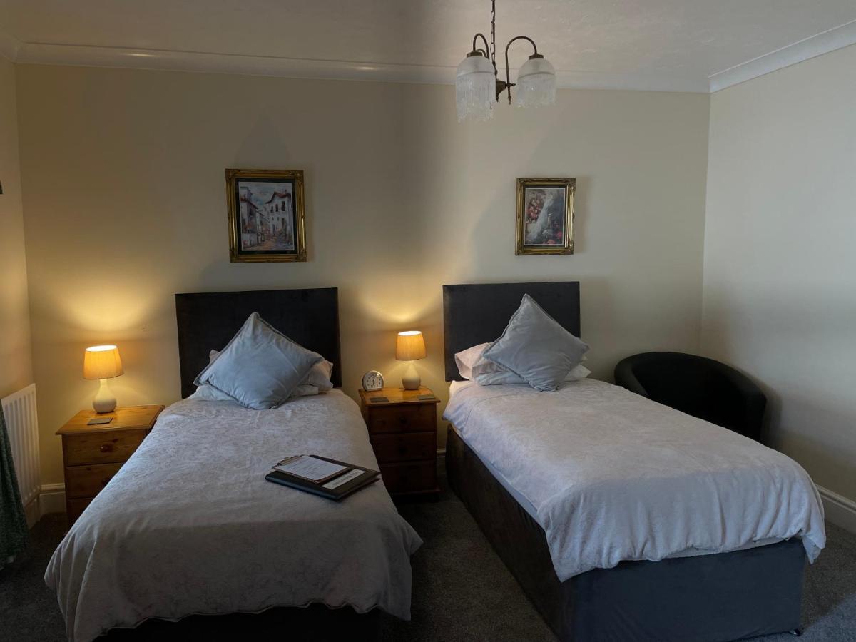 Bron Menai Guest House Caernarfon Ngoại thất bức ảnh