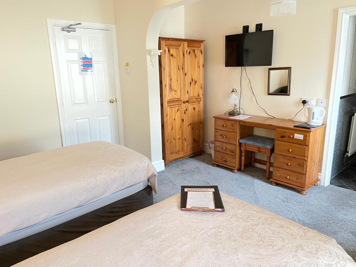 Bron Menai Guest House Caernarfon Ngoại thất bức ảnh